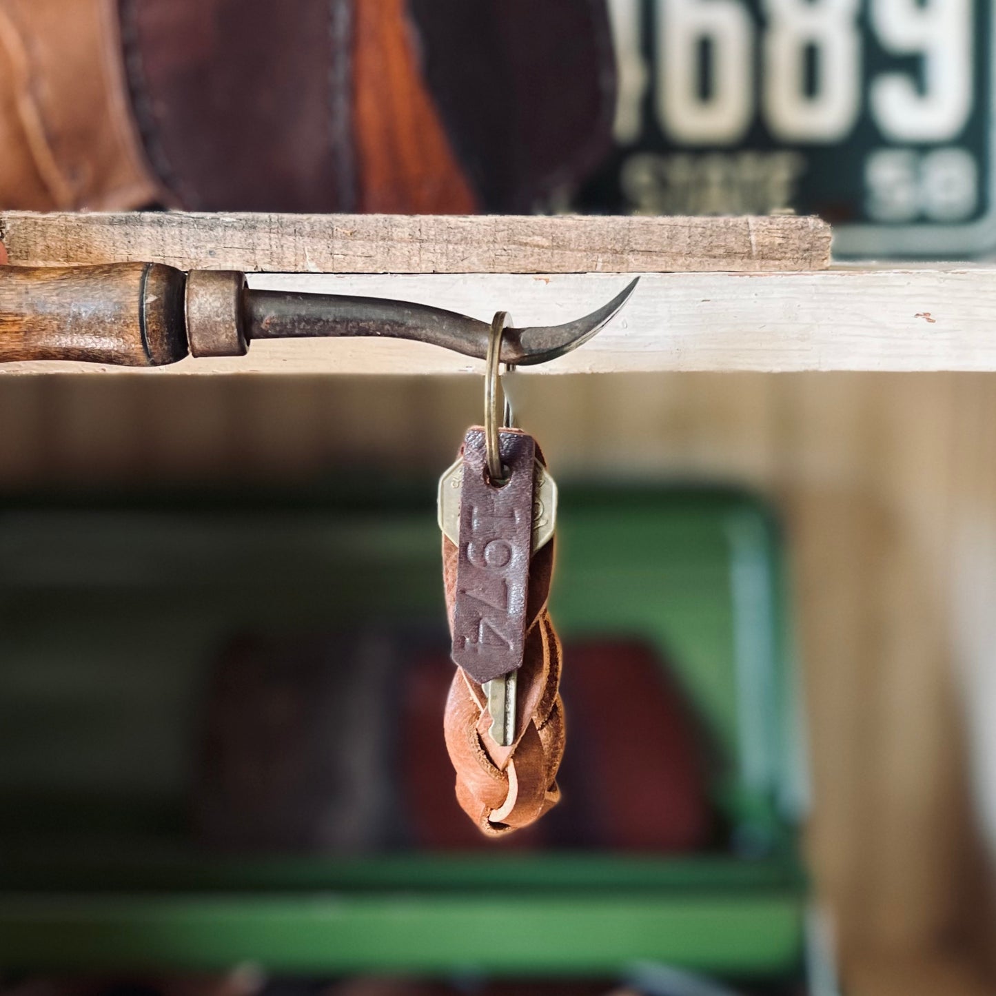 1974 Little River Key Fob in Hickory, back side is showing the small leather branded tab