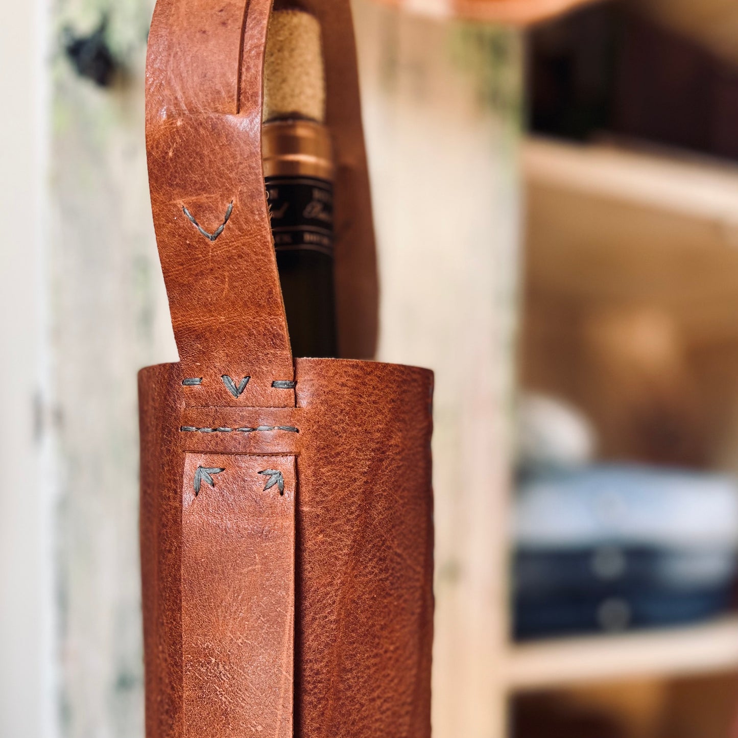 1974 Whiskey Leather Tote Detailing