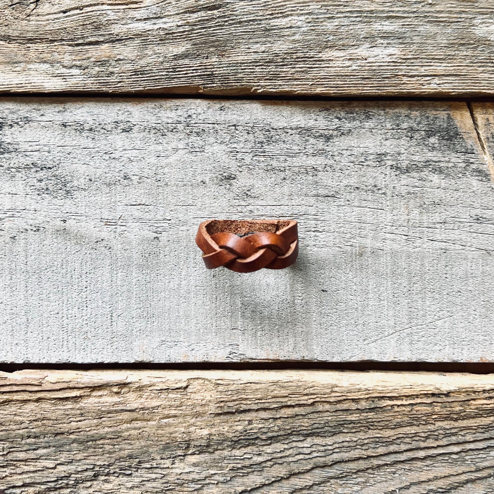 1974 Dakota Leather Braided Ring in Hickory