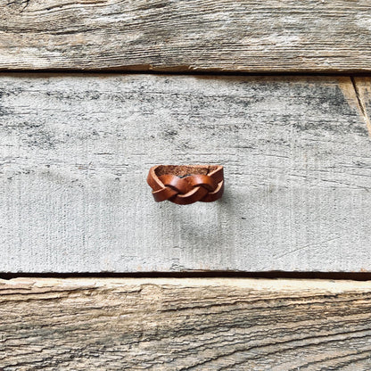 1974 Dakota Leather Braided Ring in Hickory
