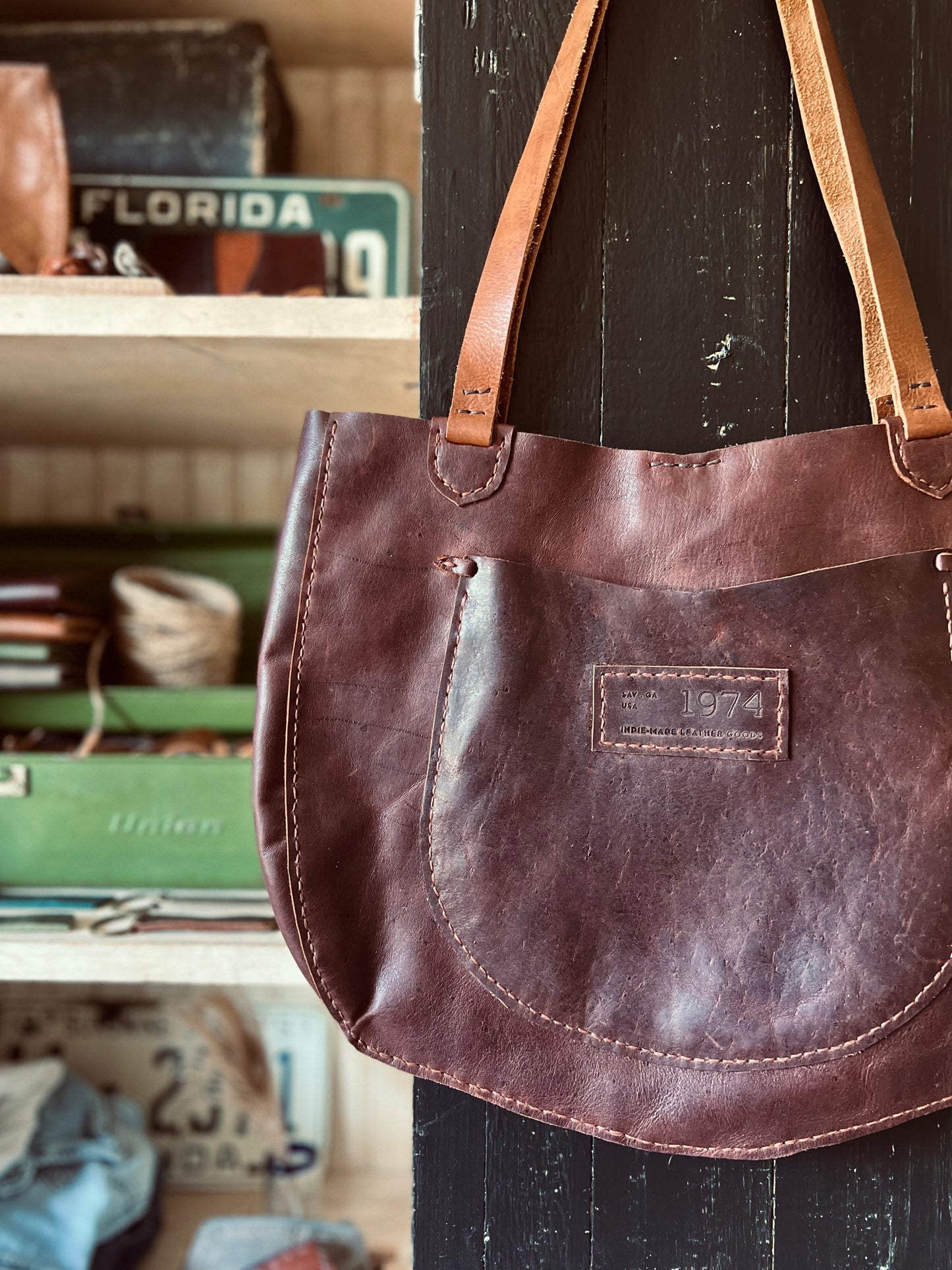 St. Johns River Leather Slim Tote